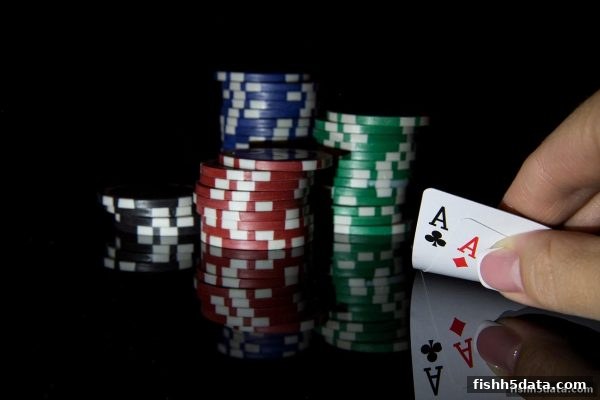 捕鱼达人h5带你玩转11选5与推牌九：娱乐场景融合新思路